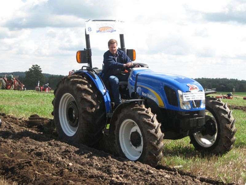 2008_050_VIP Plowing
