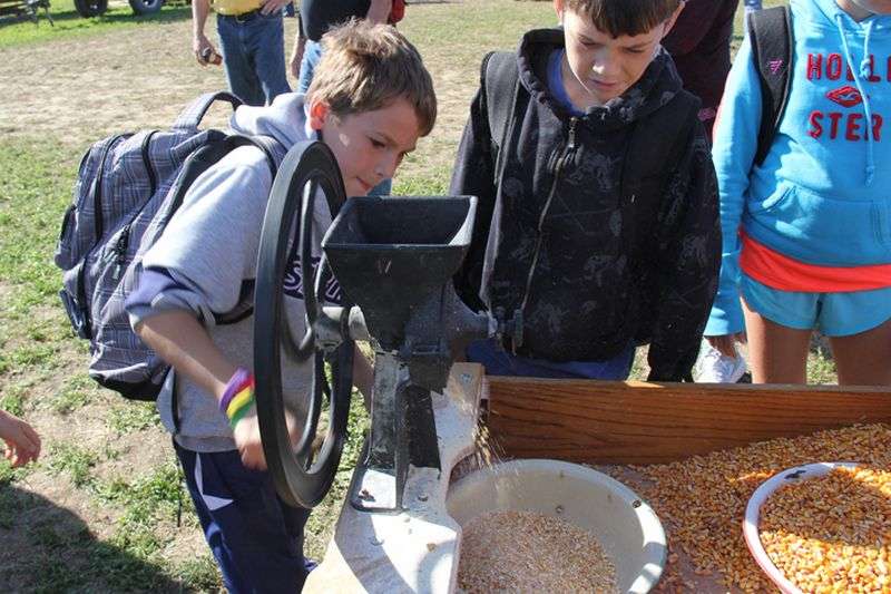 2013_Day2-007 Education